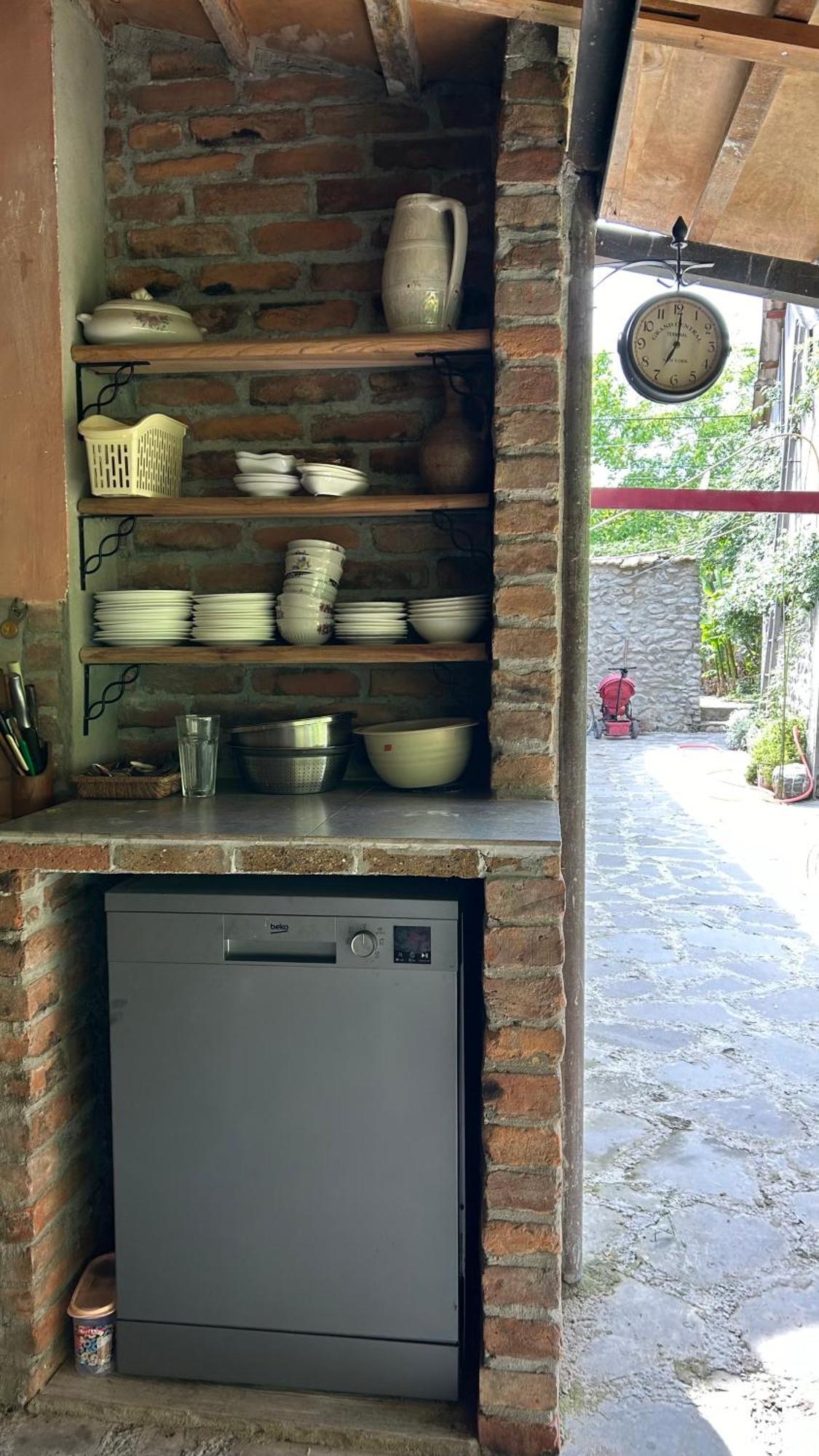 Ludwig Guesthouse Lagodekhi Extérieur photo