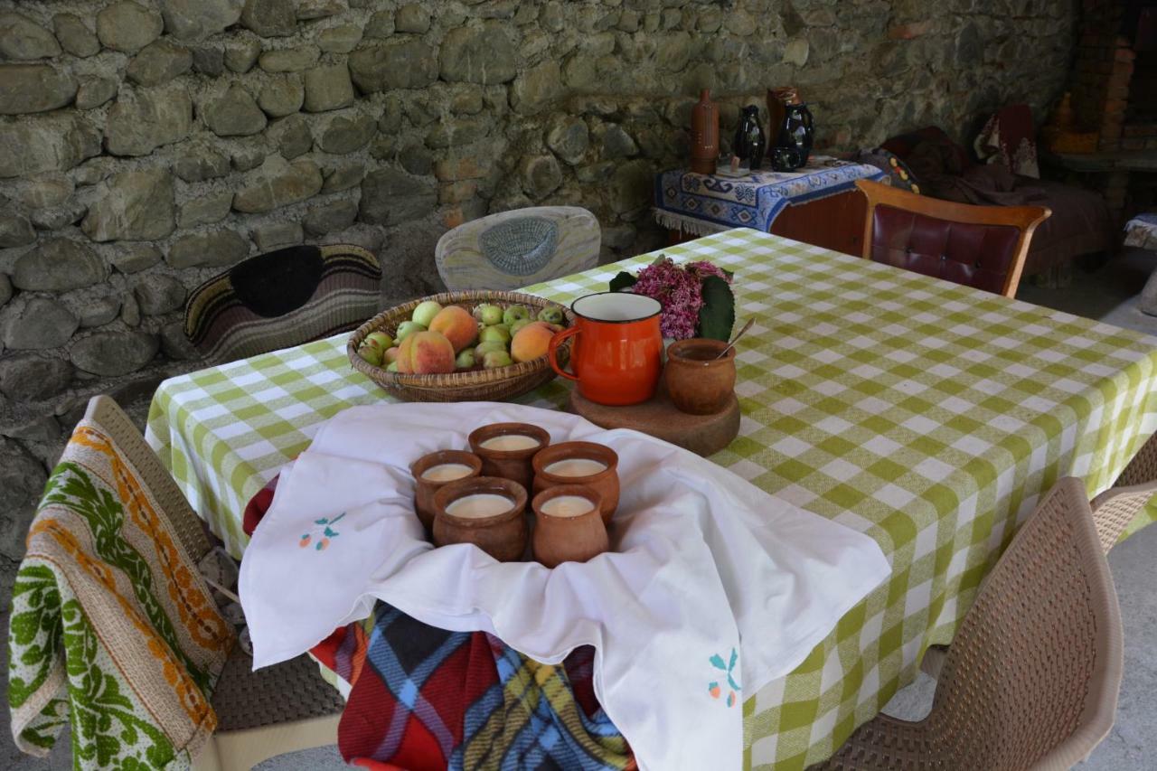 Ludwig Guesthouse Lagodekhi Extérieur photo